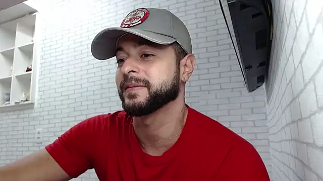 Snapshot of BombeiroHotx chatting on February 2026 07:28:02 PM BombeiroHotx online show from February 2026 07:28:02 PM