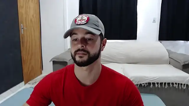 Snapshot of BombeiroHotx chatting on February 2026 04:29:01 PM BombeiroHotx online show from February 2026 04:29:01 PM