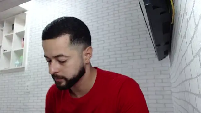 BombeiroHotx online show from April 2026 09:12:02 PM