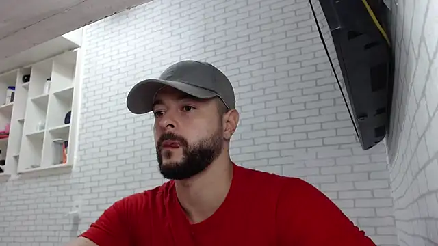 BombeiroHotx online show from May 2026 07:32:02 PM