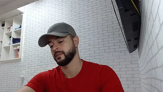 BombeiroHotx online show from May 2026 08:37:01 PM