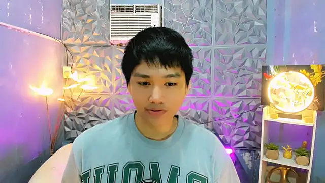 Snapshot of Mister_officer69 chatting on February 2026 09:23:01 AM Mister officer69 online show from February 2026 09:23:01 AM