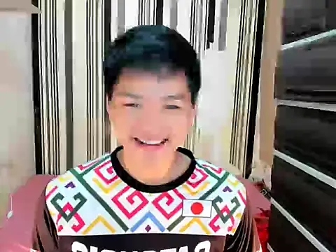 Snapshot of Mister_officer69 chatting on March 2026 08:31:02 AM Mister officer69 online show from March 2026 08:31:02 AM