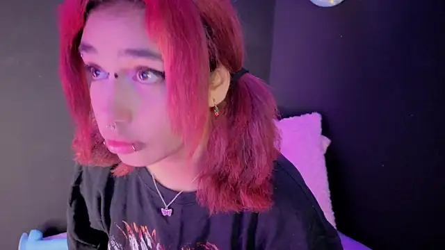 zoelight18 online show from September 2025 04:14:02 AM