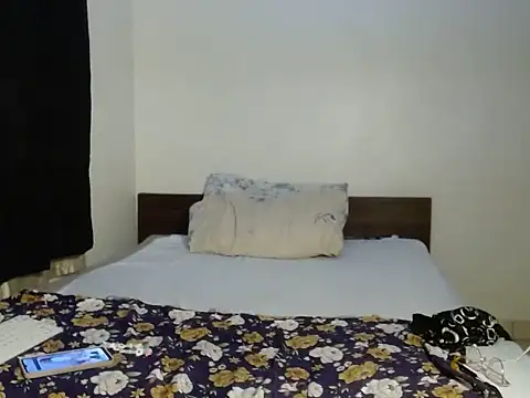 Snapshot of wild_smile chatting on January 2026 09:31:02 PM wild smile online show from January 2026 09:31:02 PM