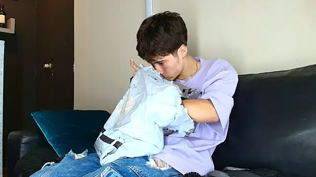  DantFox  online show from October 2025 08:06:02 PM