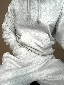 iikangi online show from January 2026 04:05:01 AM