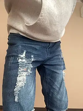 iikangi online show from February 2026 04:02:01 AM