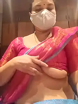 Snapshot of Tamil_Sivani chatting on February 2026 03:44:01 PM Tamil Sivani online show from February 2026 03:44:01 PM