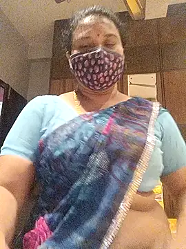 Snapshot of Tamil_Sivani chatting on February 2026 03:38:01 PM Tamil Sivani online show from February 2026 03:38:01 PM