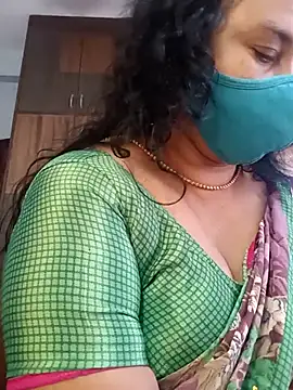 Snapshot of Tamil_Sivani chatting on February 2026 07:59:01 AM Tamil Sivani online show from February 2026 07:59:01 AM