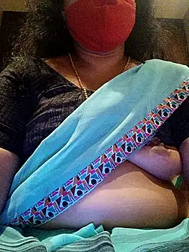 Snapshot of Tamil_Sivani chatting on February 2026 01:12:02 PM Tamil Sivani online show from February 2026 01:12:02 PM