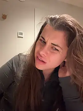 AlitaNova online show from December 2025 08:26:01 PM