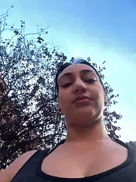 Ninabigtitied online show from October 2025 09:54:02 AM