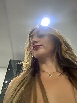 Ninabigtitied online show from March 2026 12:38:02 AM