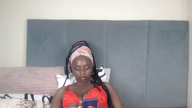 Jah-Queen online show from October 2025 09:13:02 PM