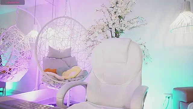 JadeSummerr online show from September 2025 11:43:01 AM