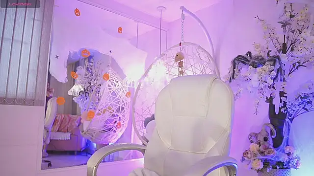 JadeSummerr online show from October 2025 11:41:02 AM