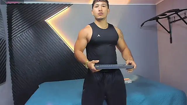 Horny nick18 online show from March 2026 01:26:02 PM