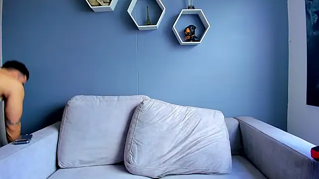 Paul Phoenix online show from October 2025 07:14:02 PM