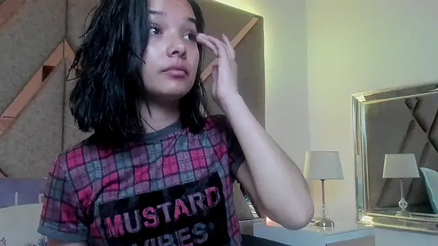 BelhaLawuo online show from September 2025 08:19:01 PM