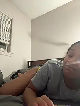 PrettyBabriexox online show from December 2025 01:10:02 AM