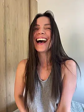 Snapshot of karinasantos_ chatting on May 2026 03:17:02 PM karinasantos online show from May 2026 03:17:02 PM