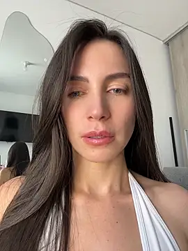 Snapshot of karinasantos_ chatting on July 2026 04:00:02 PM karinasantos online show from July 2026 04:00:02 PM