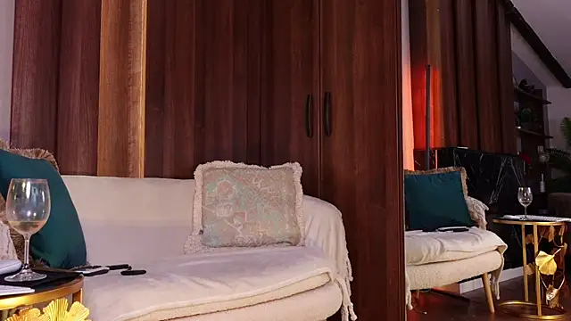 Snapshot of QueenMarX chatting on February 2026 07:50:02 PM QueenMarX online show from February 2026 07:50:02 PM