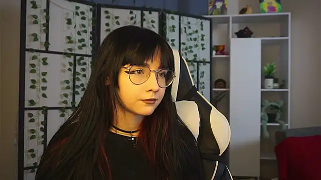 BereniceBattersby online show from September 2025 08:13:02 PM