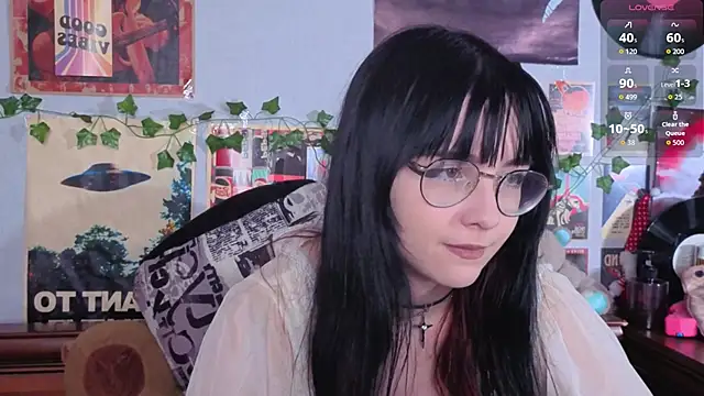 BereniceBattersby online show from November 2025 09:25:01 AM