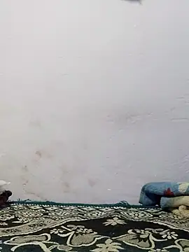 poojam93 online show from October 2025 01:35:02 PM