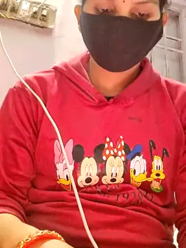 poojam93 online show from November 2025 03:33:02 PM