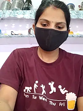 Snapshot of poojam93 chatting on December 2025 03:04:01 AM poojam93 online show from December 2025 03:04:01 AM