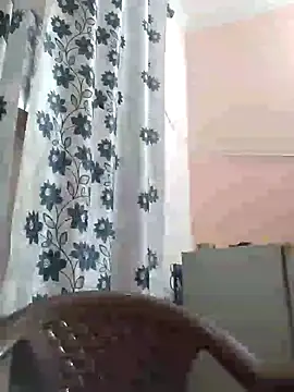 Snapshot of poojam93 chatting on February 2026 03:31:02 PM poojam93 online show from February 2026 03:31:02 PM