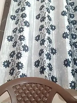 poojam93 online show from April 2026 01:25:01 AM