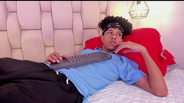 Johan gz  online show from March 2026 11:28:02 AM