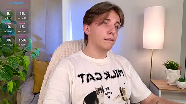 Snapshot of Robby_Manson chatting on September 2025 01:27:01 PM Robby Manson online show from September 2025 01:27:01 PM