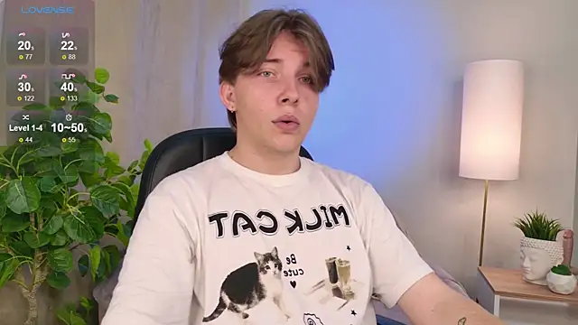 Snapshot of Robby_Manson chatting on September 2025 02:00:01 PM Robby Manson online show from September 2025 02:00:01 PM