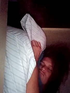 sarahkat86 online show from September 2025 12:15:01 PM