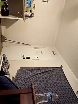 sarahkat86 online show from September 2025 01:28:01 AM