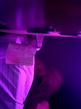 sarahkat86 online show from October 2025 04:08:02 AM