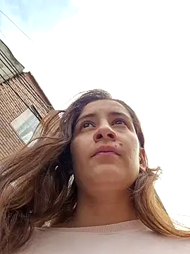 aytanna torrez online show from October 2025 01:00:01 PM