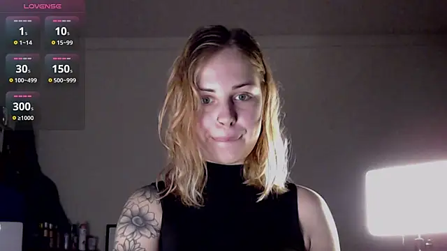 Alismoona online show from December 2025 01:39:01 PM