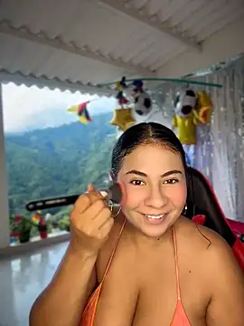 Snapshot of samanthahut1 chatting on June 2026 08:32:02 PM samanthahut1 online show from June 2026 08:32:02 PM