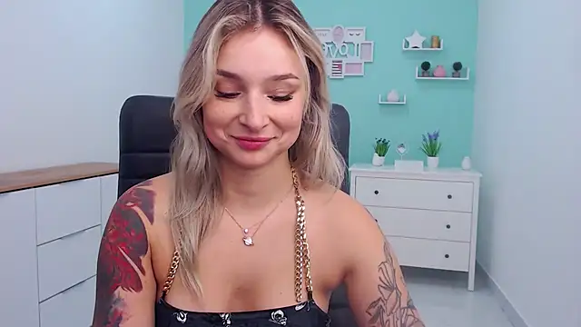 LilFleurish online show from November 2025 05:29:02 AM