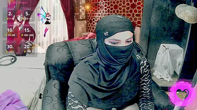 SultanaLayla online show from September 2025 08:30:01 PM