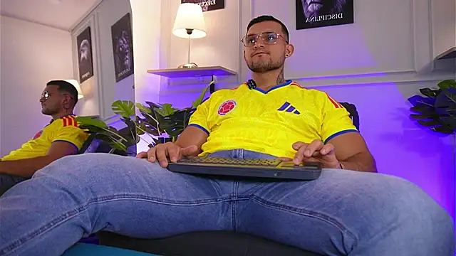 Marco Vega online show from June 2026 02:28:01 AM
