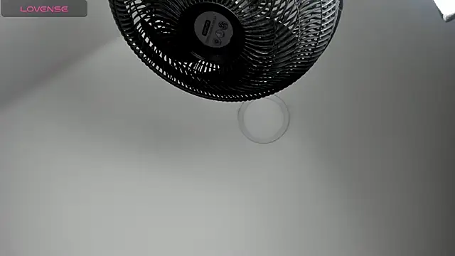 sweet  vanessa1 online show from September 2025 03:17:01 AM