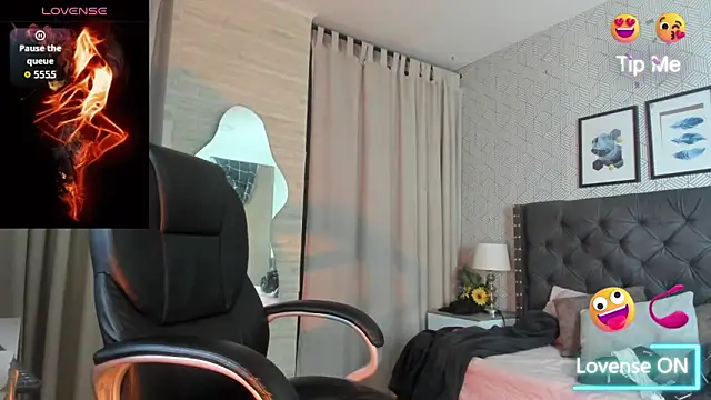 sweet  vanessa1 online show from October 2025 04:11:01 AM